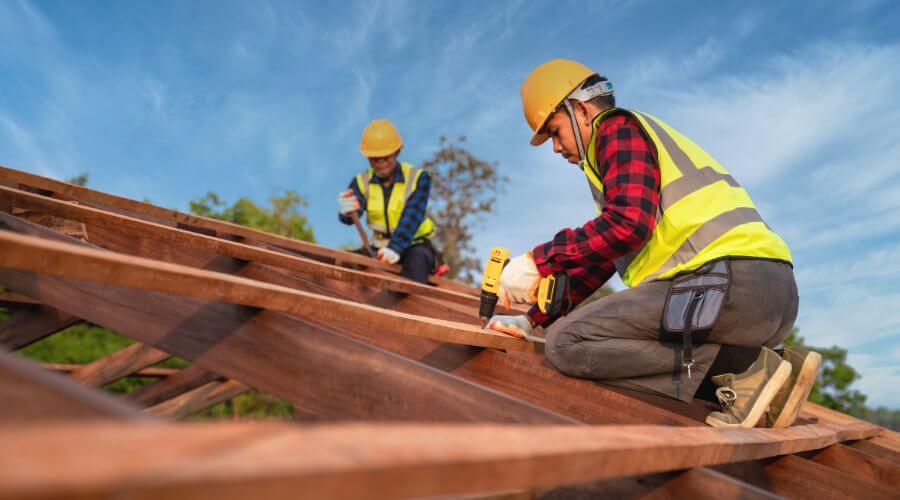 Professional Flat Roofing Installation services in Ruso, ND